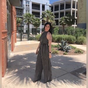 SUPERFOXX (Nordstrom) Medium Black & White Jumpsuit Halter Top Jumpsuit.